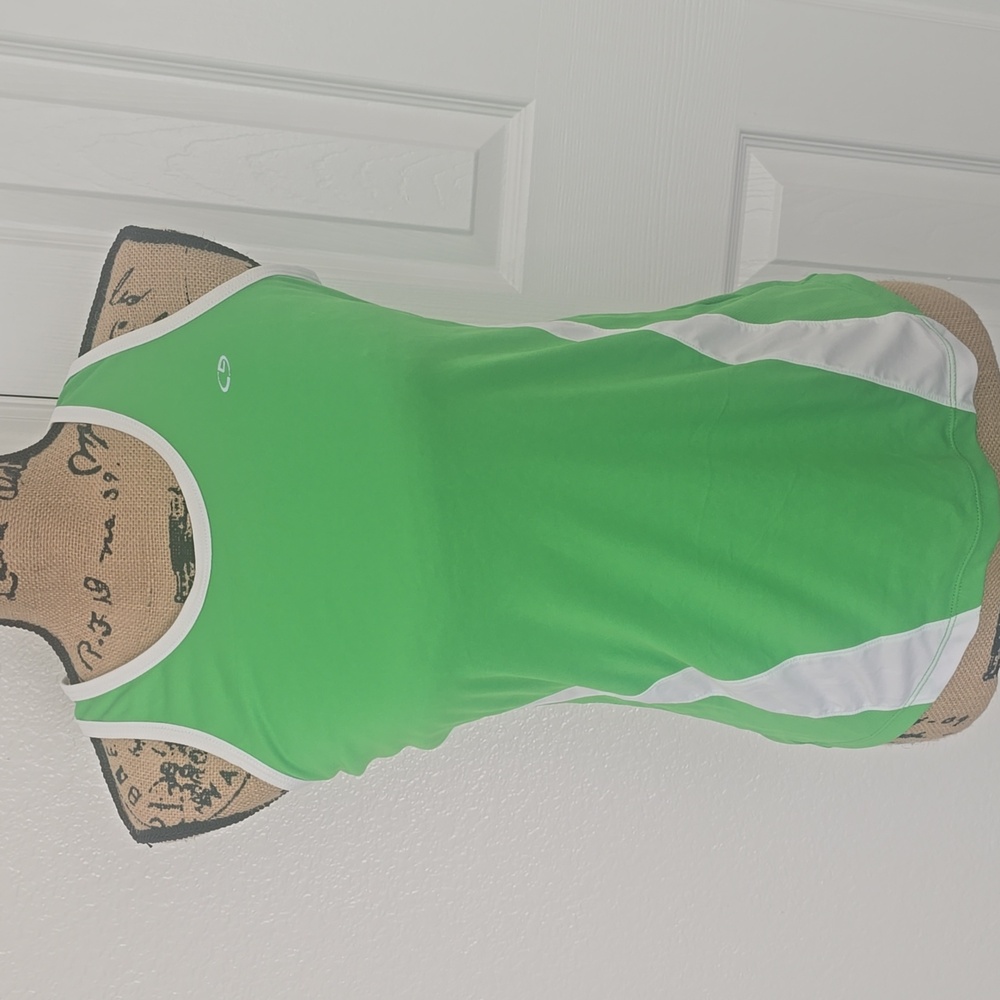Champion green tank